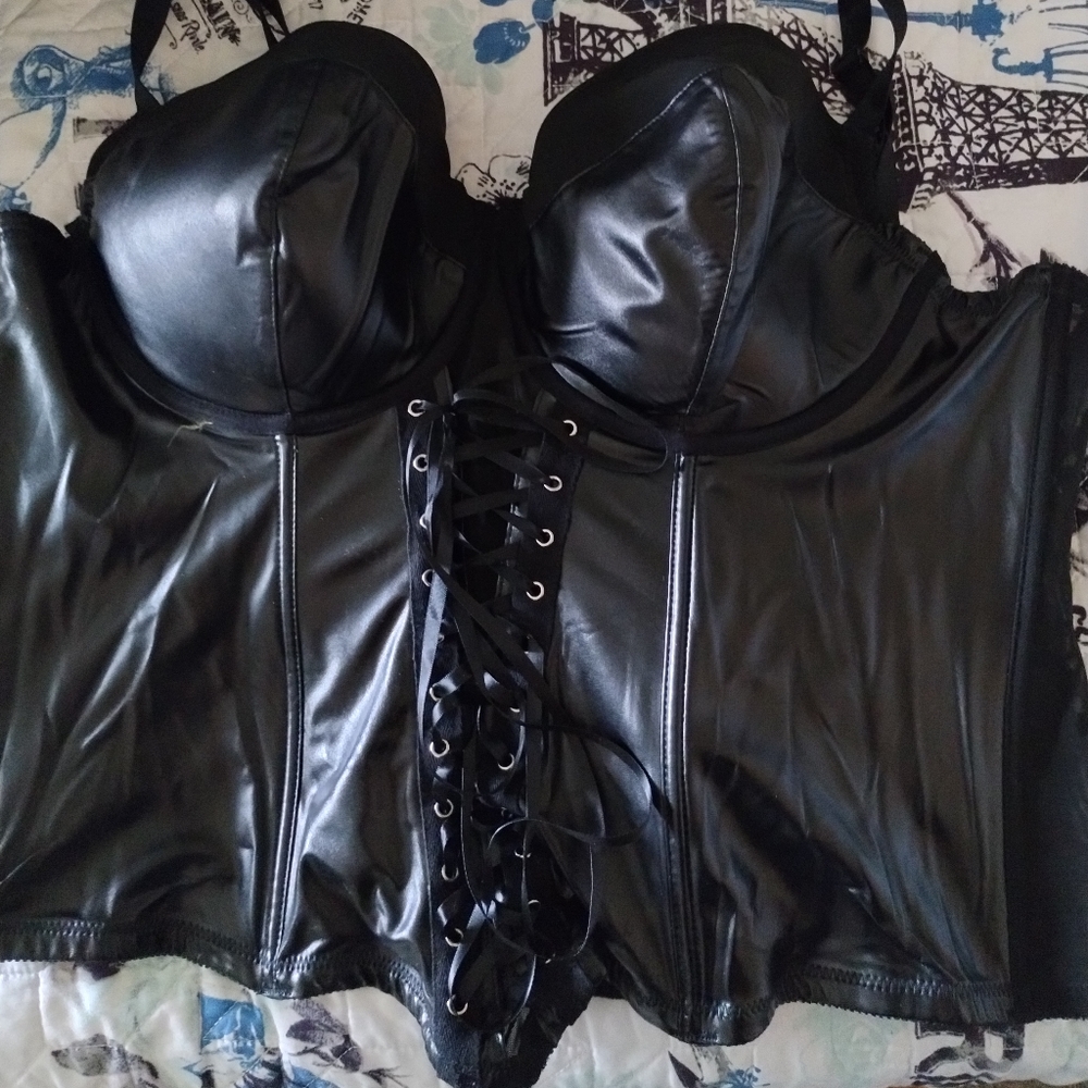 Black leather bustier